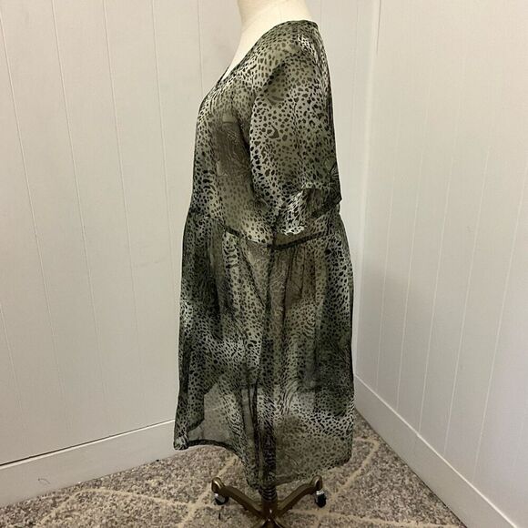 Vintage Susan Miller Women's One Size Grey White Animal Print Swim Cover up - Picture 9 of 12